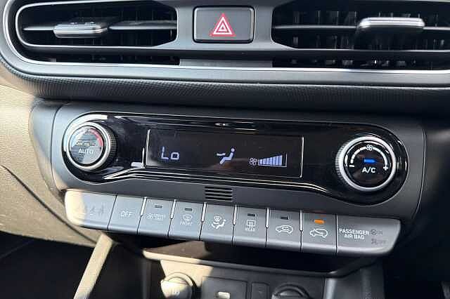 Hyundai Kona 1.6 H Gdi Premium Suv 5dr Petrol Hybrid Dct Euro 6 (s/s) (141 Ps)