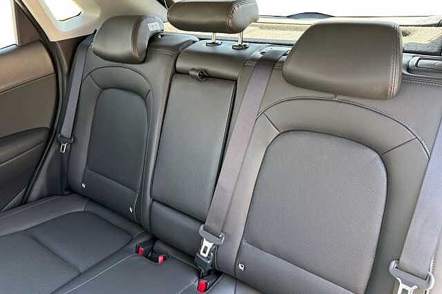Hyundai Kona 1.6 H Gdi Ultimate Suv 5dr Petrol Hybrid Dct Euro 6 (s/s) (141 Ps)
