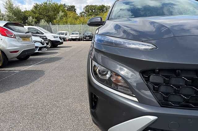 Hyundai Kona 1.6 H Gdi Premium Suv 5dr Petrol Hybrid Dct Euro 6 (s/s) (141 Ps)