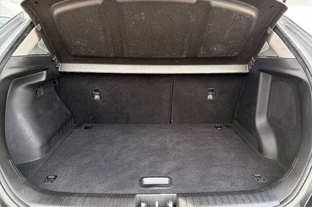 Hyundai Kona 1.6 H Gdi Premium Suv 5dr Petrol Hybrid Dct Euro 6 (s/s) (141 Ps)