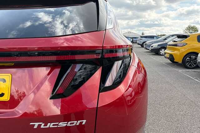 Hyundai TUCSON 1.6t Ultimate Suv 5dr Petrol Hybrid Auto Euro 6 (s/s) (239 Ps) Ultimate Red