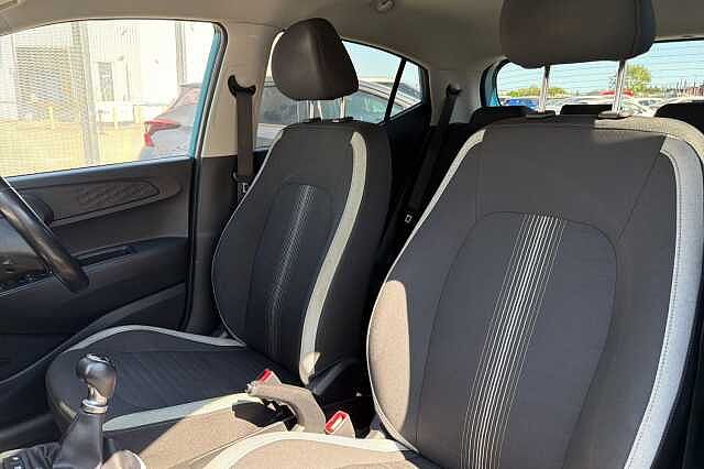 Hyundai I10 1.0 Premium Hatchback 5dr Petrol Manual Euro 6 (s/s) (67 Ps)