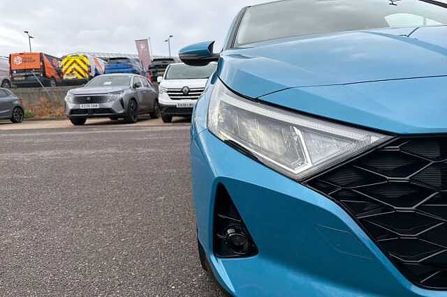 Hyundai I20 1.0 T Gdi Mhev Premium Hatchback 5dr Petrol Hybrid Dct Euro 6 (s/s) (100 Ps)