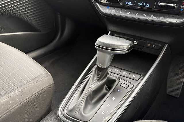Hyundai I20 1.0 T Gdi Mhev Premium Hatchback 5dr Petrol Hybrid Dct Euro 6 (s/s) (100 Ps)
