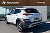 Hyundai KONA 1.6 H Gdi Premium Suv 5dr Petrol Hybrid Dct Euro 6 (s/s) (141 Ps) Atlas White