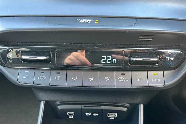 Hyundai BAYON 1.0 TGDI PREMIUM 5DR