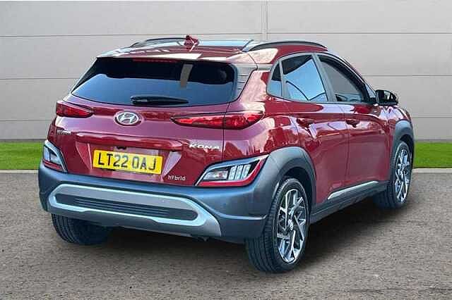 Hyundai KONA 1.6 GDI HYBRID PREMIUM 5DR DCT Red