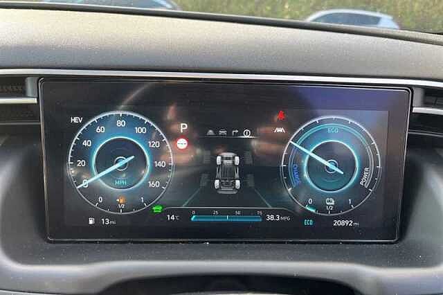 Hyundai TUCSON 1.6 TGDI PLUG-IN HYBRID ULTIMATE 5DR 4WD AUTO White