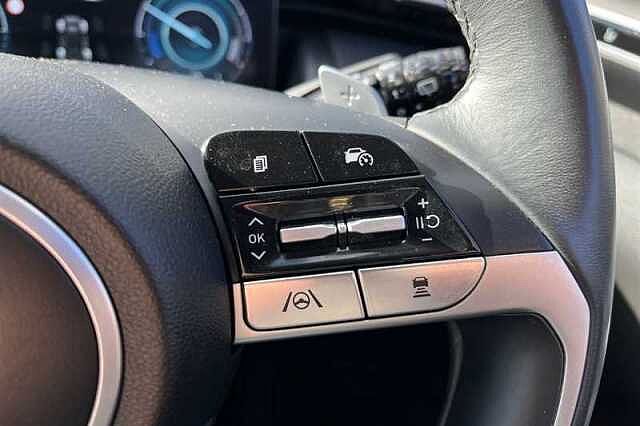Hyundai TUCSON 1.6 TGDI PLUG-IN HYBRID ULTIMATE 5DR 4WD AUTO White