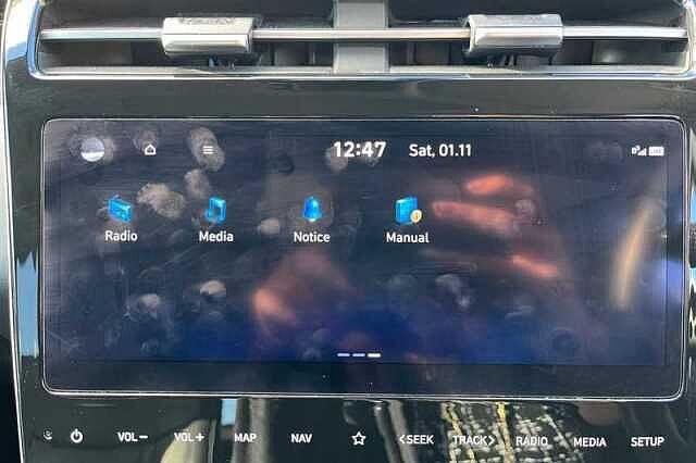 Hyundai TUCSON 1.6 TGDI PLUG-IN HYBRID ULTIMATE 5DR 4WD AUTO White