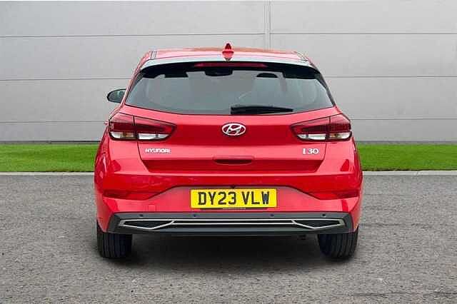 Hyundai i30 1.0T GDI PREMIUM 5DR DCT