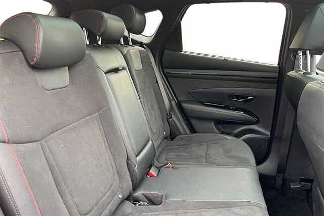 Hyundai TUCSON 1.6 TGDI HYBRID 230 N LINE S 5DR 2WD AUTO RED