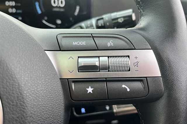 Hyundai KONA 1.6 HYBRID 129 ULTIMATE 5DR DCT Blue