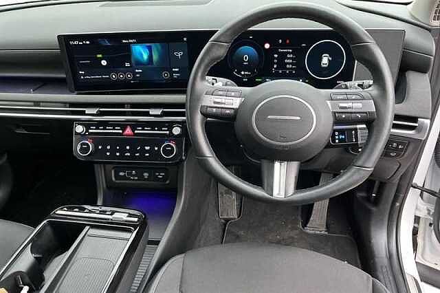 Hyundai TUCSON 1.6T PLUG-IN HYBRID PREMIUM 5DR AUTO Special solid - Atlas white