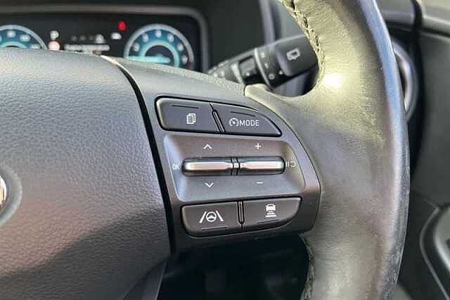 Hyundai KONA 1.6 GDI HYBRID ULTIMATE 5DR DCT
