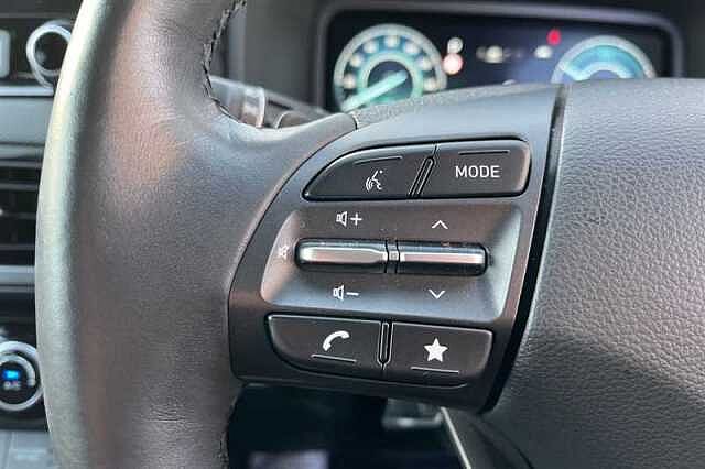 Hyundai KONA 1.6 GDI HYBRID PREMIUM 5DR DCT