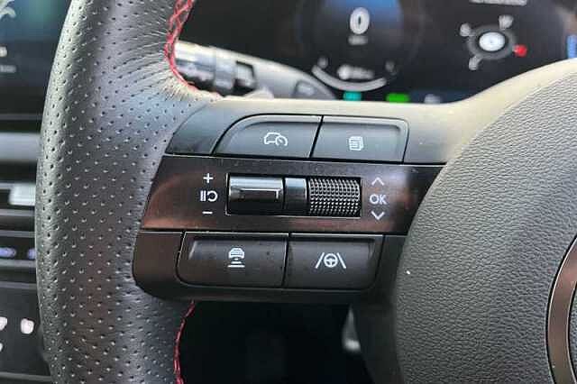 Hyundai TUCSON 1.6T HYBRID N LINE 5DR AUTO Red