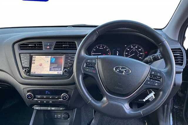 Hyundai I20 1.2 PREMIUM SE NAV 5DR BLACK