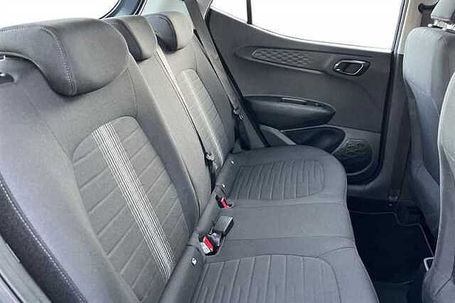 Hyundai I10 1.2 MPI SE CONNECT 5DR AUTO Grey