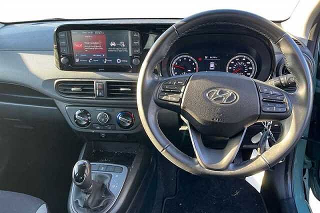 Hyundai i10 1.0 MPI SE CONNECT 5DR AUTO