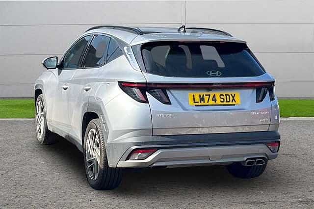 Hyundai TUCSON 1.6T PLUG-IN HYBRID ULTIMATE 5DR 4WD AUTO SHIMMERING SILVER
