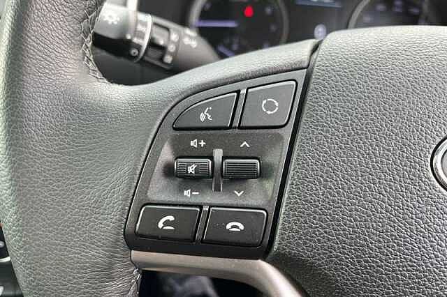 Hyundai TUCSON 1.6 TGDI 177 PREMIUM SE 5DR 2WD OLIVINE GREY