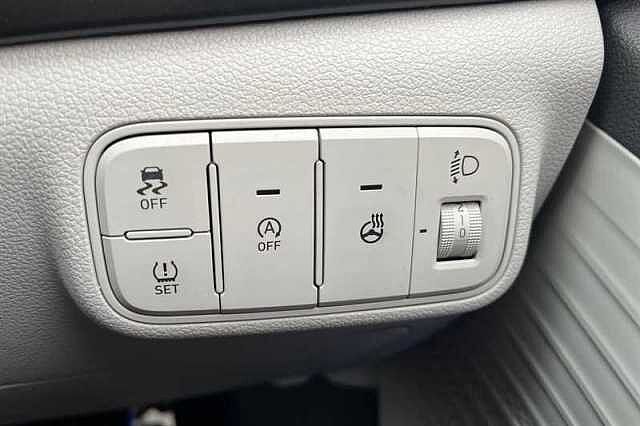 Hyundai BAYON 1.0 TGDI ULTIMATE 5DR DCT Pearl - Phantom black