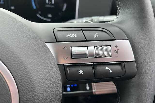 Hyundai TUCSON 1.6 TGDI HYBRID 230 PREMIUM 5DR 2WD AUTO ECOTRONIC GREY