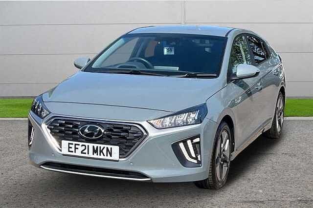 Hyundai IONIQ 1.6 GDI HYBRID PREMIUM SE 5DR DCT