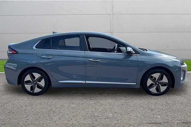 Hyundai IONIQ 1.6 GDI HYBRID PREMIUM SE 5DR DCT