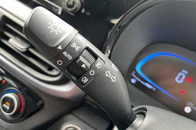 Hyundai i10 1.0 [63] PREMIUM 5DR AUTO [NAV]