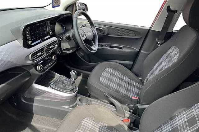 Hyundai i10 1.0 [63] PREMIUM 5DR AUTO [NAV]
