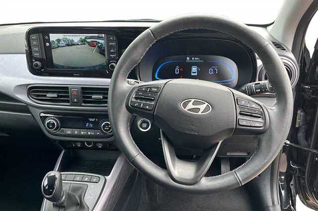 Hyundai i10 1.0 [63] PREMIUM 5DR AUTO [NAV]