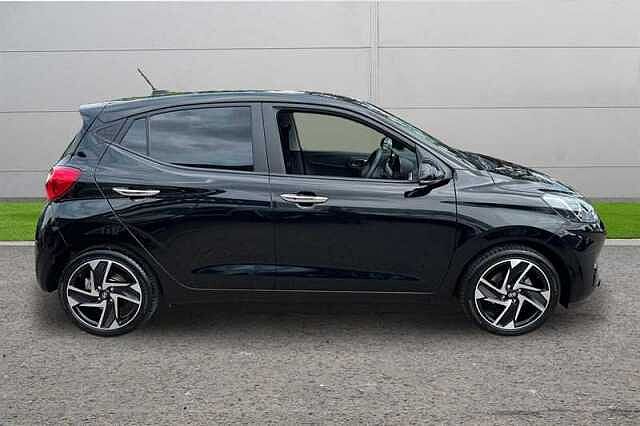 Hyundai i10 1.0 [63] PREMIUM 5DR AUTO [NAV]