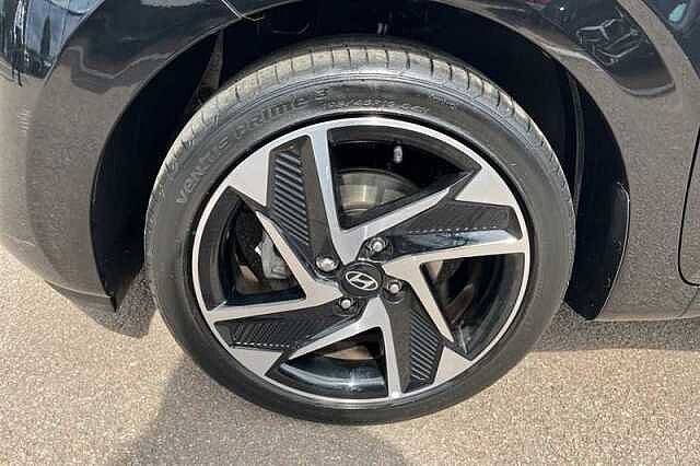 Hyundai i10 1.0 [63] PREMIUM 5DR AUTO [NAV]