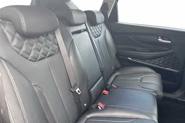 Hyundai SANTA FE 1.6 TGDI HYBRID PREMIUM 5DR AUTO