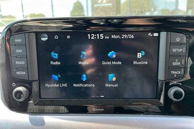 Hyundai I10 1.2 [79] PREMIUM 5DR AUTO [NAV] VIBRANT BLUE