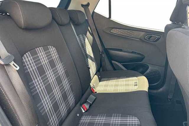 Hyundai I10 1.2 [79] PREMIUM 5DR AUTO [NAV] VIBRANT BLUE