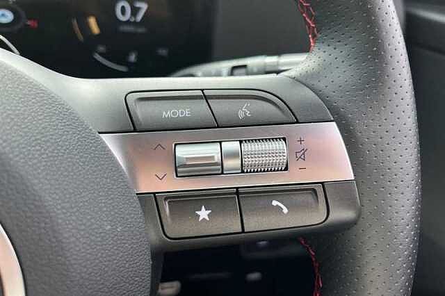 Hyundai KONA 1.6T 138 N LINE 5DR Abyss black