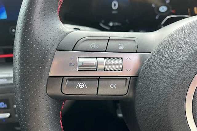 Hyundai KONA 1.6T 138 N LINE 5DR Abyss black