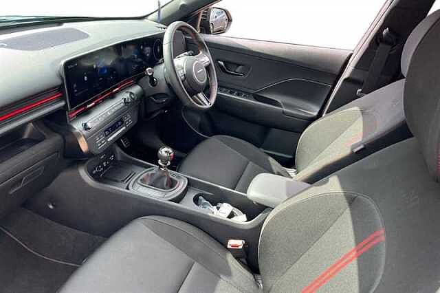 Hyundai KONA 1.6T 138 N LINE 5DR Abyss black