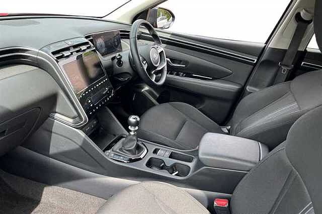 Hyundai TUCSON 1.6 TGDI PREMIUM 5DR 2WD SUNSET RED
