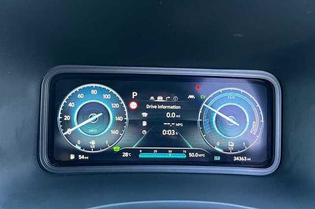 Hyundai KONA 1.6 GDI HYBRID PREMIUM 5DR DCT DIVE BLUE