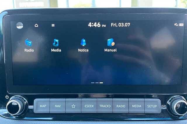 Hyundai KONA 1.6 GDI HYBRID PREMIUM 5DR DCT DIVE BLUE