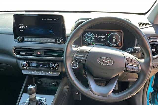 Hyundai KONA 1.6 GDI HYBRID PREMIUM 5DR DCT DIVE BLUE
