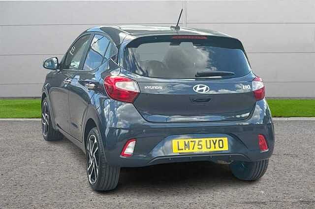 Hyundai i10 1.2 [79] PREMIUM 5DR AUTO [NAV]
