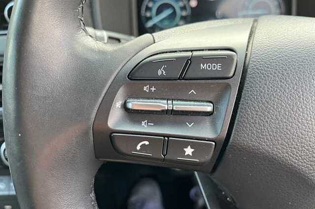 Hyundai KONA 1.0 TGDI 48V MHEV PREMIUM 5DR