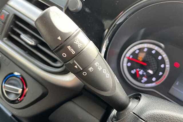 Hyundai i10 1.2 MPI PREMIUM 5DR AUTO