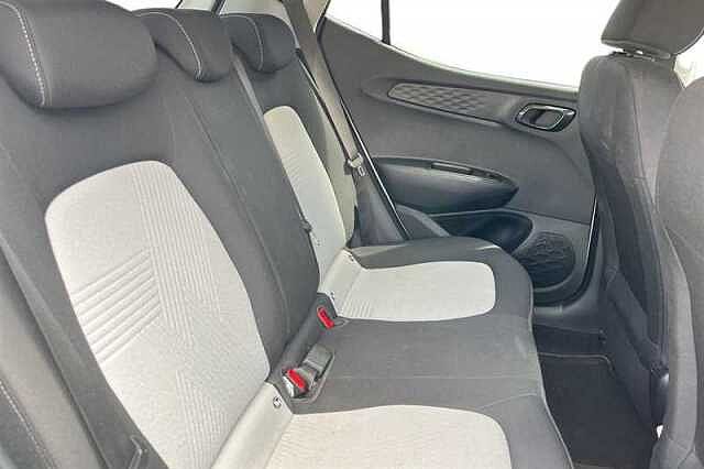 Hyundai i10 1.2 MPI PREMIUM 5DR AUTO
