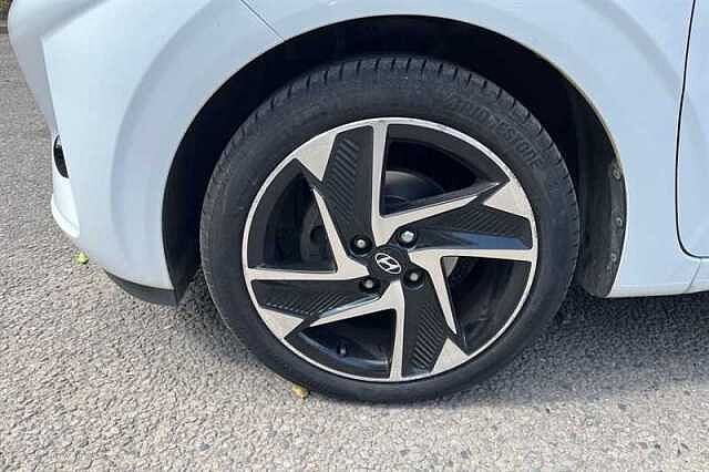 Hyundai i10 1.2 MPI PREMIUM 5DR AUTO